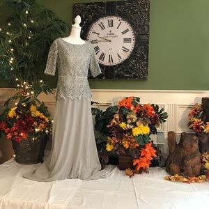 Formal mother of the bride dress